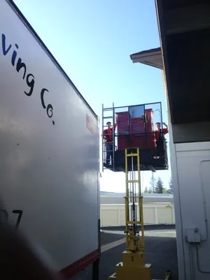 Skinny Wimp Moving photo 5